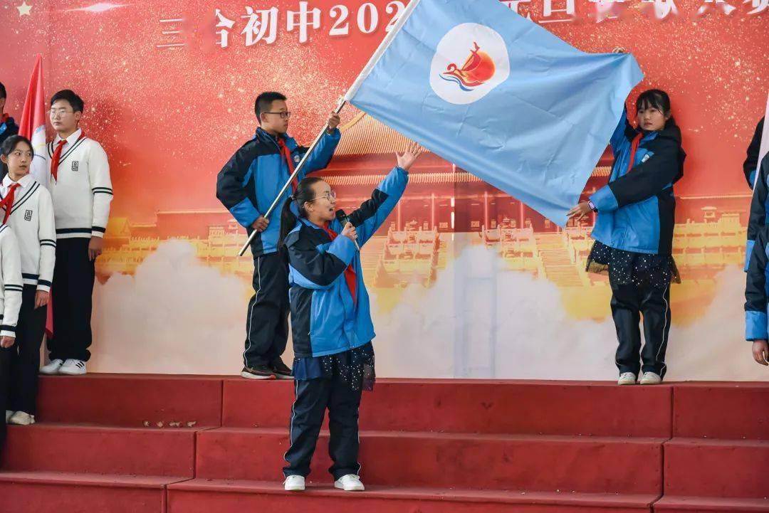 救援受困的向导